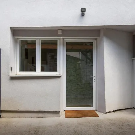 Maison Au Bout De La Grange Apartment